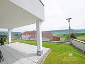 Foto - Panorama Wohnen Beilngries: Hochwertige 3,5 Zimmer-Whg. mit EBK, Aufzug u. 2 TG-Stellplätzen (Ref. 0001586)