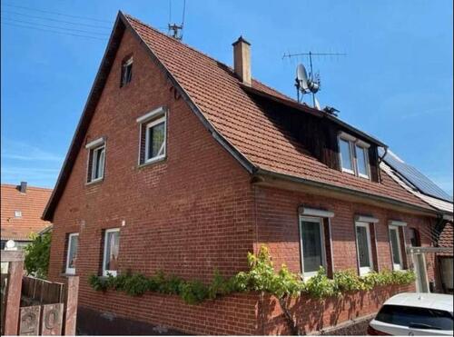 Foto - Haus in Möckmühl zu vermieten - 2.200,00&nbsp;EUR Kaltmiete,