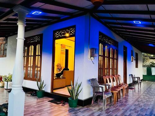 Foto - Haus zu verkaufen in Moronthuduwa Sri Lanka