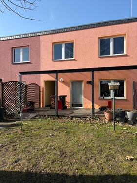 Foto - 2‑Zimmer‑Wohnung mit Einbauküche und privatem Gartenanteil