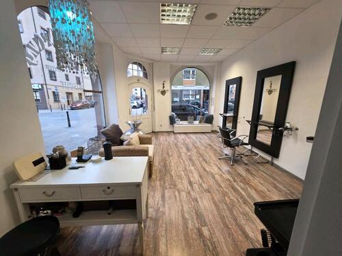 Foto - Top Chance! renommierter Friseursalon Lindenhof neben Glückstein