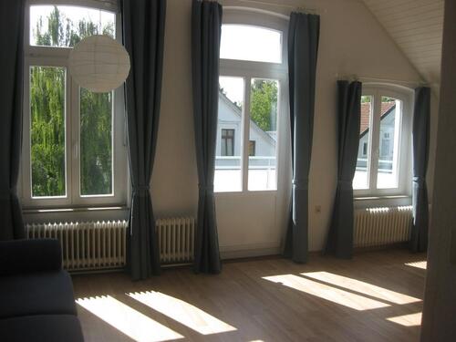 Foto - Wohnung 3 ZKBB 1.OG zu vermieten (hell, zentral, renoviert)