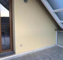 Moderne zwei-Raum-Mietwohnung mit Balkon und optimaler Verkehrsan - Jena Lobeda-Altstadt