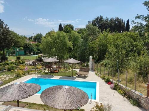 Foto - Modernes Ferienhaus mit Pool und Garten sehr privat für 4-8Pers.