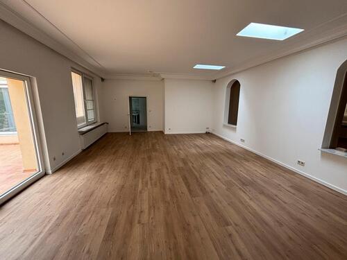 Foto - Tolles großzügiges Hinterhaus - 2.750,00&nbsp;EUR Kaltmiete, ca.&nbsp; 285,00&nbsp;m&sup2;