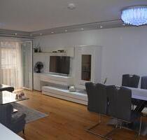 4 Zi. | 95 m² | Loggia & Stellplatz | Neu-Ulm | Privat