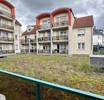 Möbliertes Apartment mit Balkon & TG-Stellplatz in Erlangen