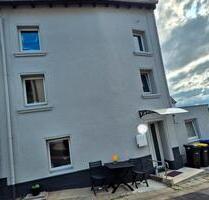 Haus zu verkaufen , 80qm2, aktuell vermietet in Merzig-Bietzen
