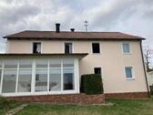 Foto - Wohnhaus mit großem Grundstück für 2 Familien