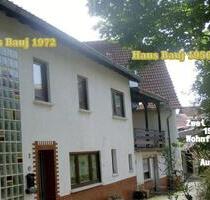 Zwei Häuser mit Balkon und Garage 9x8m - Obermoschel