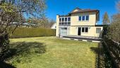 Foto - Zweifamilienhaus mit Wintergarten und herrlichen Garten