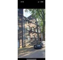 Großzügiges Einfamilienhaus mit ca. 250 m² Provisions-frei - Duisburg Hamborn