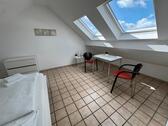 Foto - 1 Zimmer Dachgeschoßwohnung zur Miete in Mönchengladbach