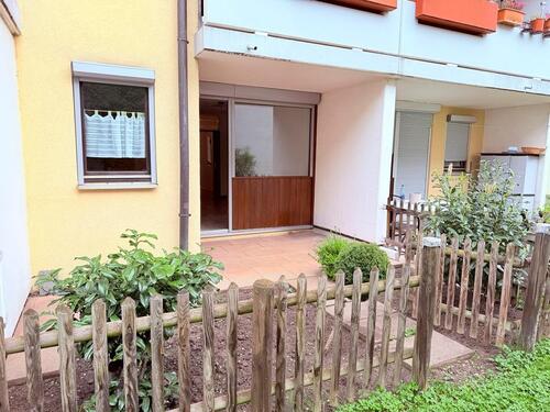 Foto - 2-Zi Wohnung mit Terrasse & sep. Eingang