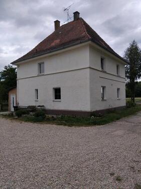 Foto - Haus mit großem Grundstück zu verkaufen