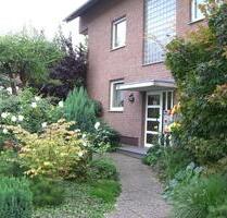 Gepflegte 2-ZKB-Wohnung mit Balkon in Oerlinghausen-Helpup