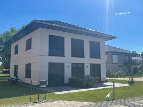 Foto - Exclusive 4 Raumwohnung mit Garten in einer Villa 'Am Kirschgarten'