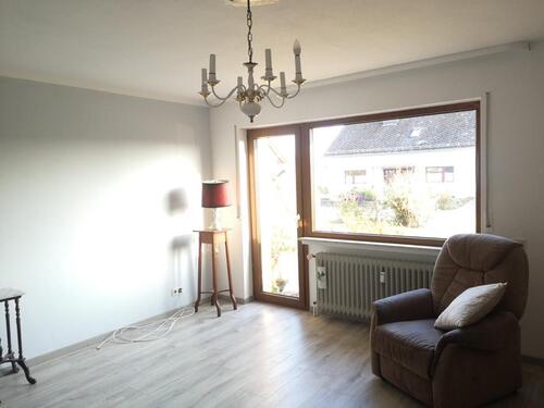 Foto - Frisch renovierte EG-Wohnung, 3 ZKB inkl EBK