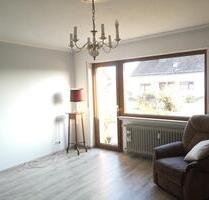 Frisch renovierte EG-Wohnung, 3 ZKB inkl EBK - Singhofen