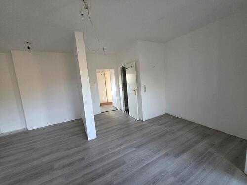 Foto - Helle 1,5 ZKB Wohnung im 2.OG in Völklingen ab Mai zu vermieten