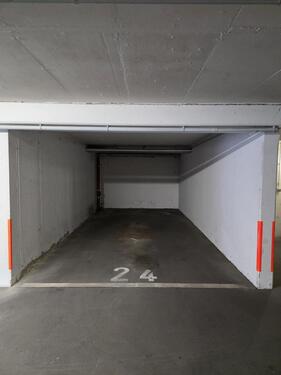 Foto - Großzügiger Stellplatz in einer Tiefgarage. 6,85m x 3,20m