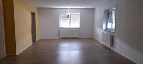 Foto - Etagenwohnung in Niederkirchen zur Miete
