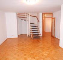 +++Familien Maisonettewohnung in Stadtvilla mit Urlaubsflair - Berlin Reinickendorf