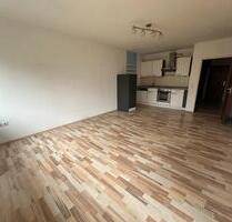 2-ZKB in Lu-Süd mit Stellplatz + Balkon (befristeter Mietvertrag) - Ludwigshafen am Rhein Parkinsel