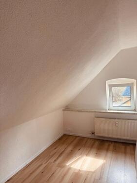 Foto - Dachgeschoßwohnung in Wilkau-Haßlau zur Miete