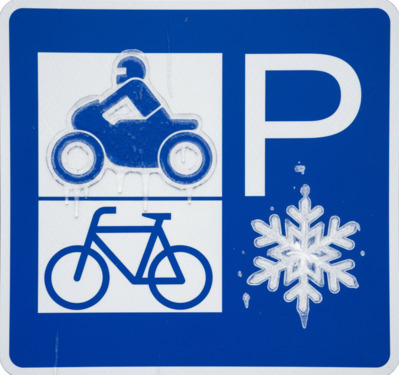 Foto - Stellplatz für Motorräder in Halle