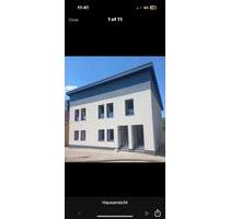 Moderne 3 Zimmer Wohnung mit Balkon in Langenholzhausen - Kalletal