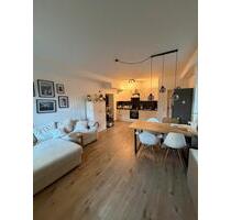 Helle 2 Zimmer Wohnung in Stuttgart mit Terrasse