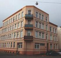 Günstige Mansarden- & Balkonwohnung in Wilhelmshaven - Bant