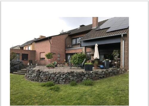 Foto - Freistehendes 3 Familienhaus Mehrgenerationenhaus