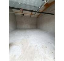 Ebenerdige GarageLagerfläche 60,52 qm mit Freifläche und Stromanschluss zu vermieten - Neuenhagen bei Berlin