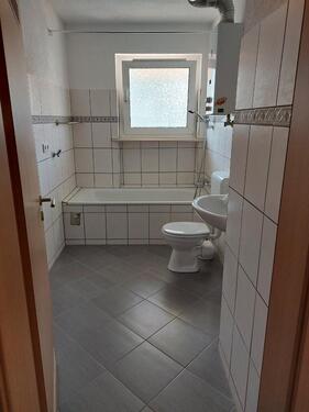 Foto - 2 Zimmer Wohnung mit 2 Balkone,KDB