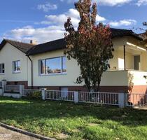 Komfortables Wohnhaus mit Garten und Freifläche - Ihringen