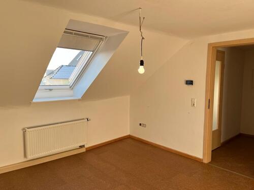 Foto - Gemütliche 3-Zimmer DG-Wohnung in Pirmasens, Wormser Straße,