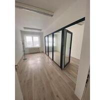 Büro in Oranienburg! Jetzt neu: ca. 216,67 qm, dazu weitere Büros & Stellplätze verfügbar.