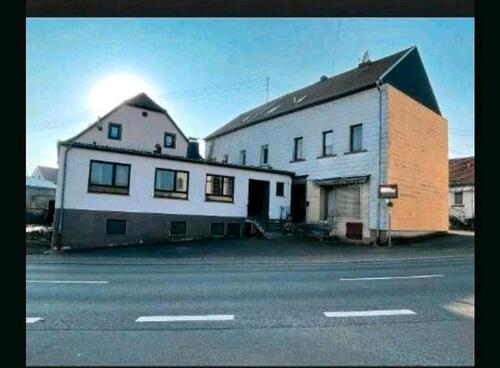 Foto - Wohnung in Werschweiler - 750,00&nbsp;EUR Kaltmiete, ca.&nbsp; 180,00&nbsp;m&sup2;