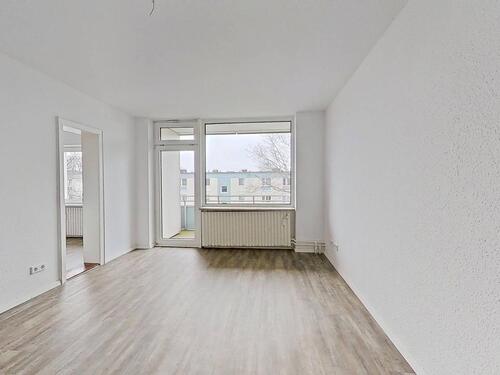 Foto - Schöne 3-Zimmer-Wohnung mit BALKON und EINBAUKÜCHE