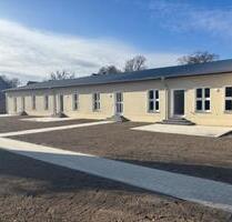 Erstbezug! Hochwertige 3-Raum-Wohnung mit Terrasse und Garten - Bad Saarow