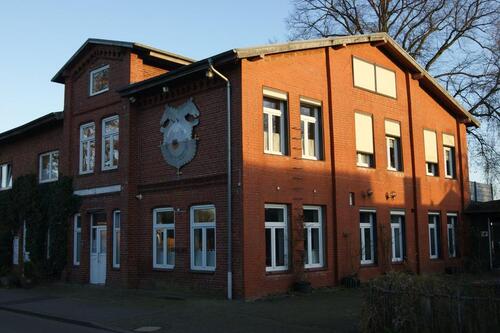 Foto - Wohnung Dachgeschoß 23 Zimmer - 680,00 EUR Kaltmiete, ca.  80,00 m²