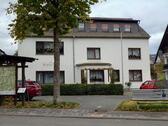 Foto - Mehrfamilienhaus mit solider, langfristiger Vermietungsstruktur i