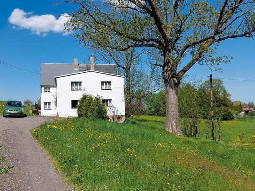 Foto - Altes Bauernhaus mit Scheune & 1 Hektar Grundstück
