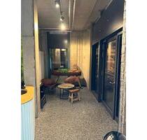 Physioraum + Trainingsfläche - 1.200,00 EUR Kaltmiete, in Frankfurt am Main (PLZ: 60311)