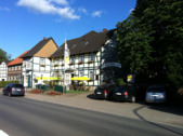 Foto - Hotel, Gastronomieensemble und Eigentumswohnung zur Miete. Dreizehn Zimmer, Restaurant, Gewerbefläche und Eigentumswohnung in Liebenburg.