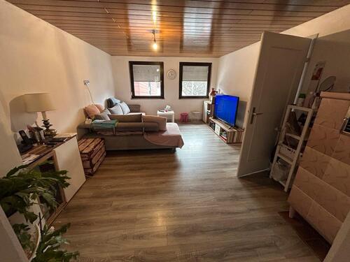 Foto - Haus zur Miete - 1.300,00&nbsp;EUR Kaltmiete, ca.&nbsp; 105,00&nbsp;m&sup2;