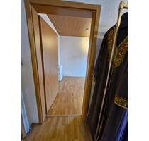 1 WG zimmer - 300,00&nbsp;EUR Kaltmiete, ca.&nbsp; 12,00&nbsp;m&sup2; in Villingen-Schwenningen (PLZ: 78054)