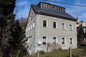 Foto - Gestalten Sie Ihr Traumhaus: MFH mit Werkstatt & Ausbaupotenzial